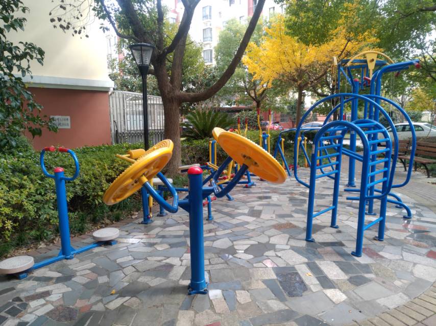 江豐居委健身苑點