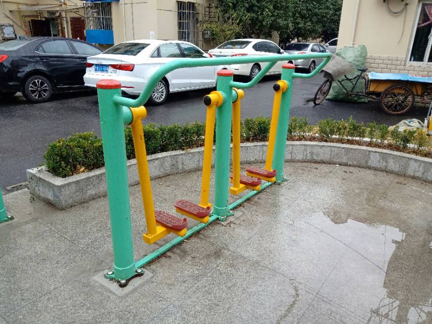 兩聯漫步機 兩聯漫步機