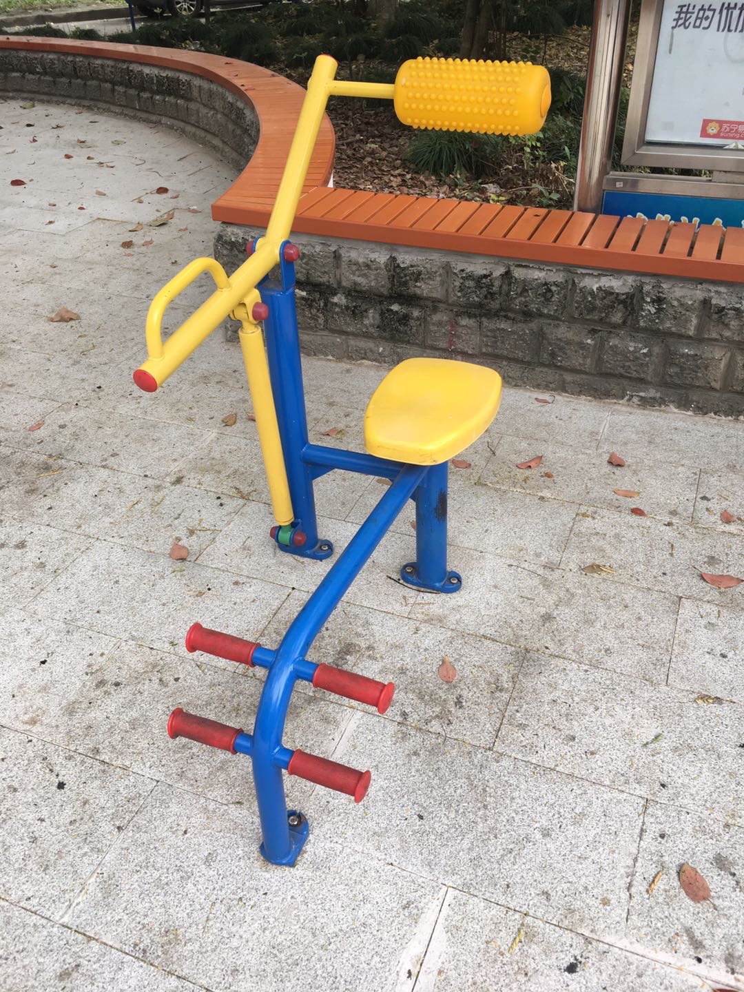 腹背鍛煉器 腹背鍛煉器