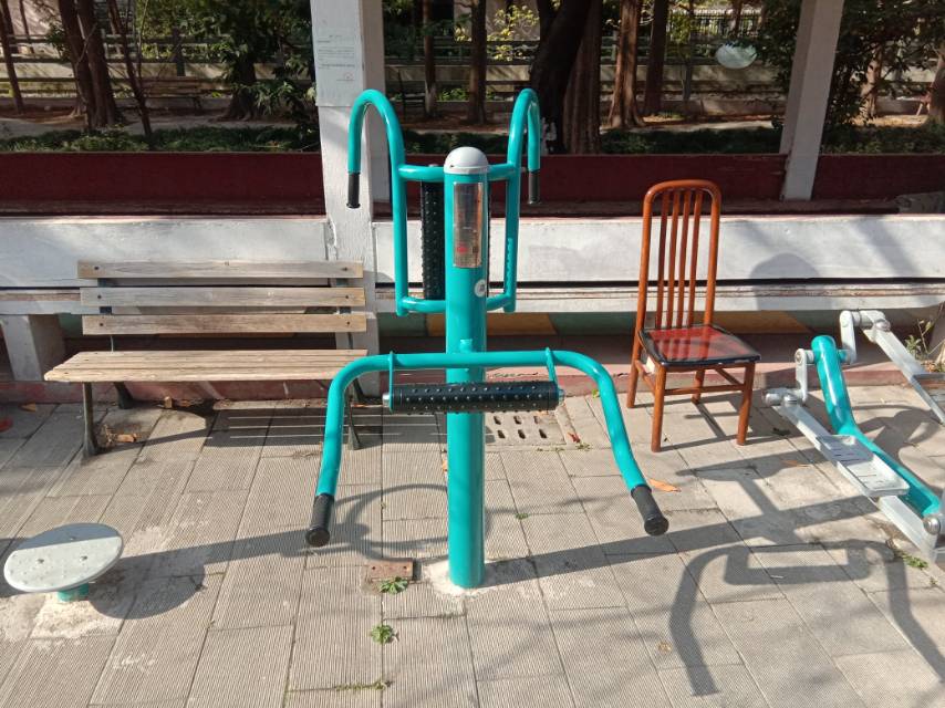 腰背按摩器 腰背按摩器