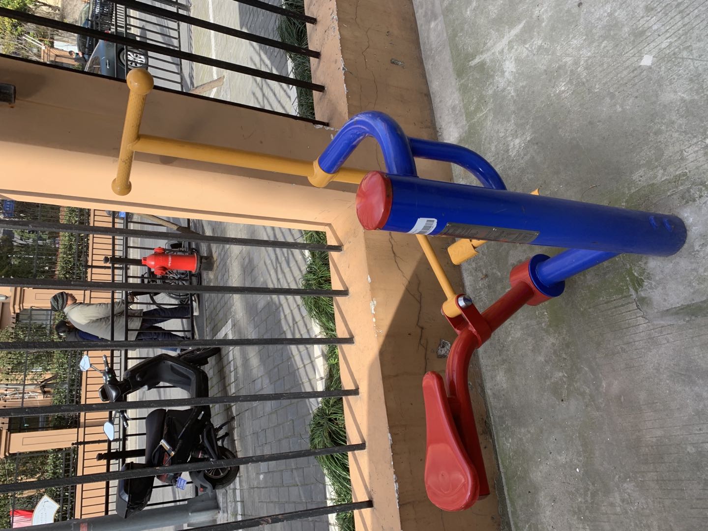 腰力訓練器 腰力訓練器