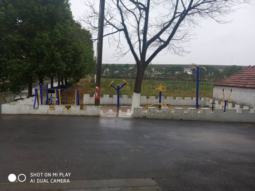 人民村健身點(diǎn)