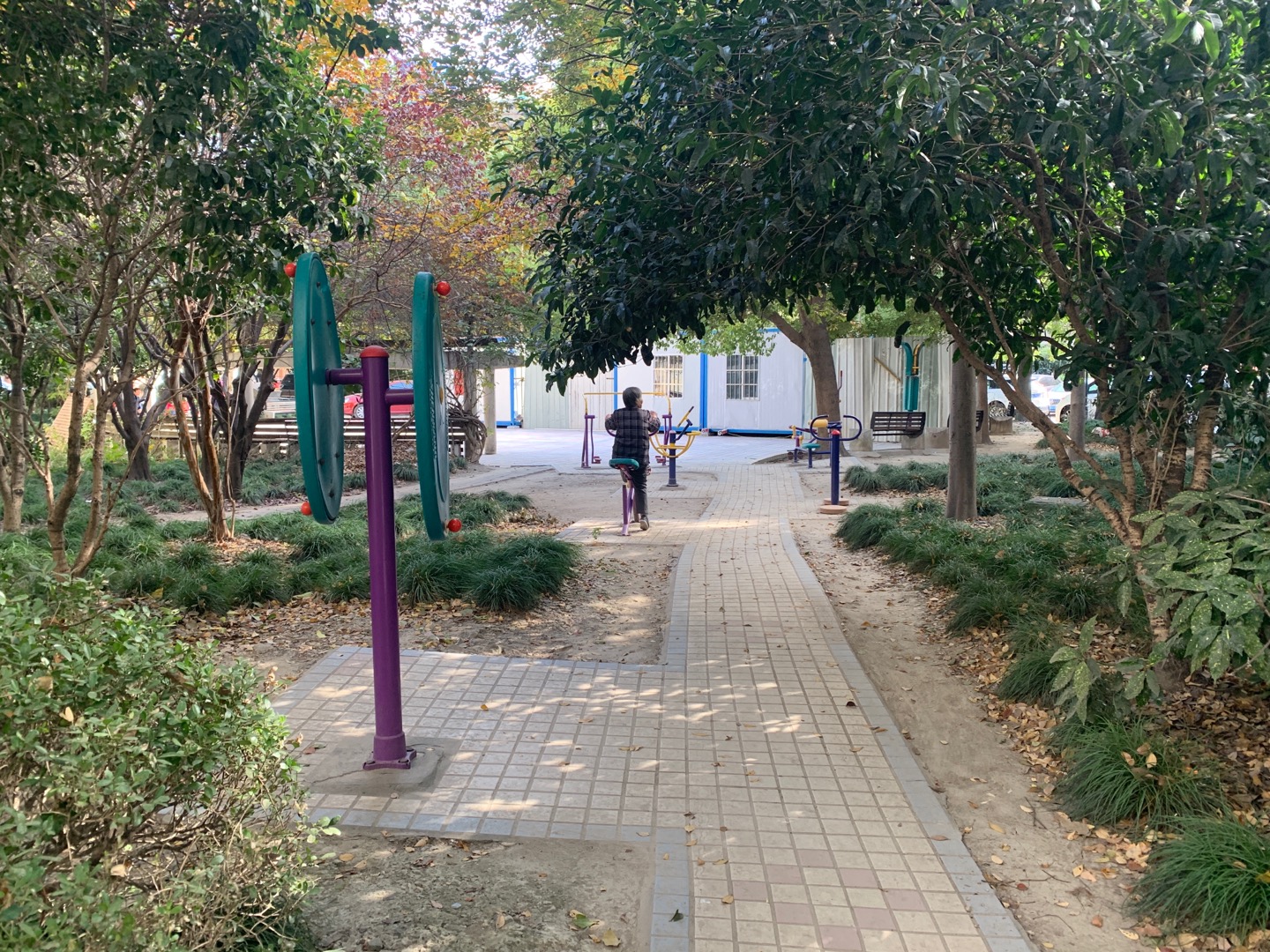 東建路670弄健身點 東建路670弄健身點