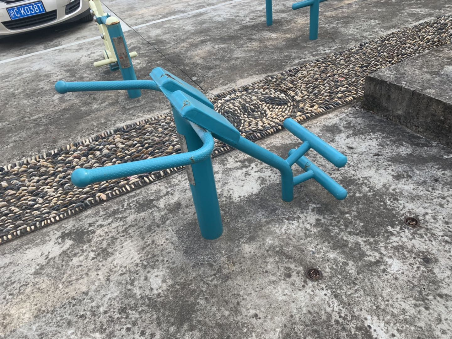 背肌訓練器 背肌訓練器