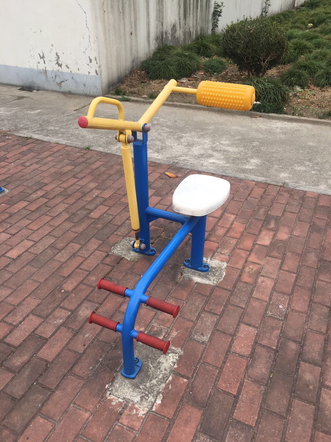 自重腰腹器 自重腰腹器