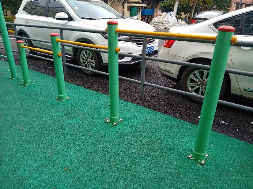 多聯(lián)壓腿架 多聯(lián)壓腿架