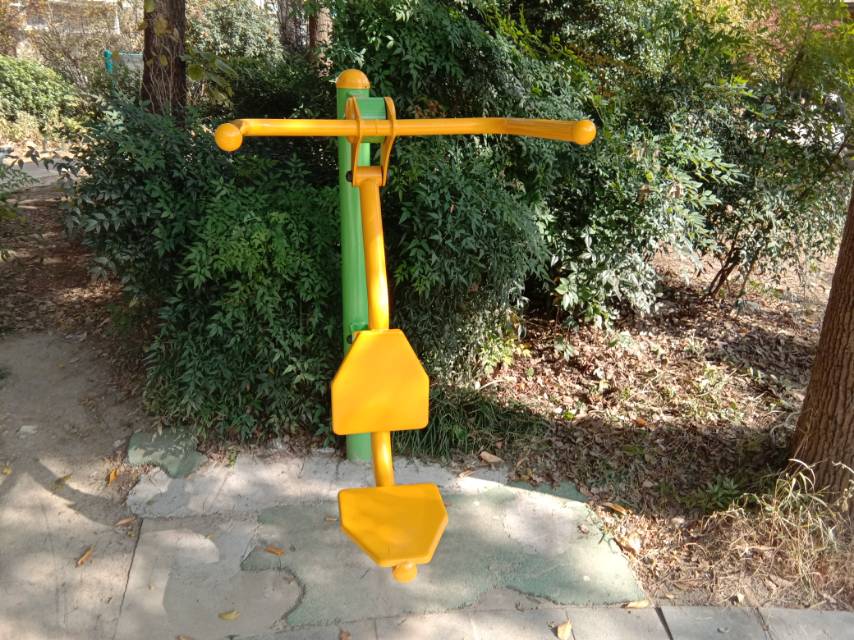 坐拉練習(xí)器 坐拉練習(xí)器