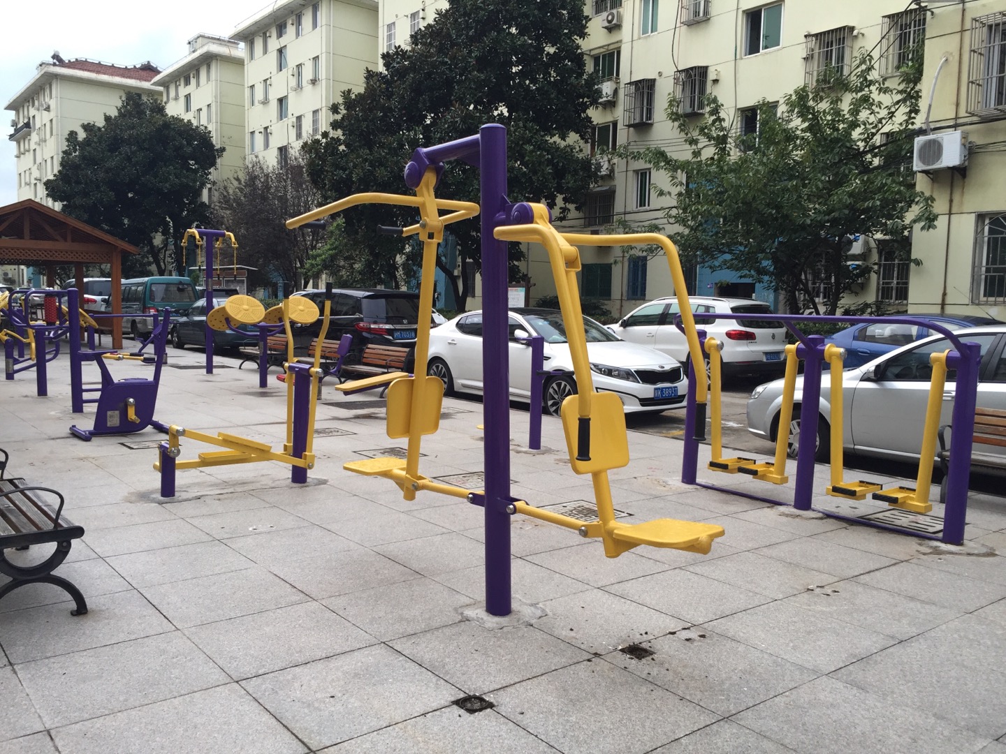 南門居委健身點