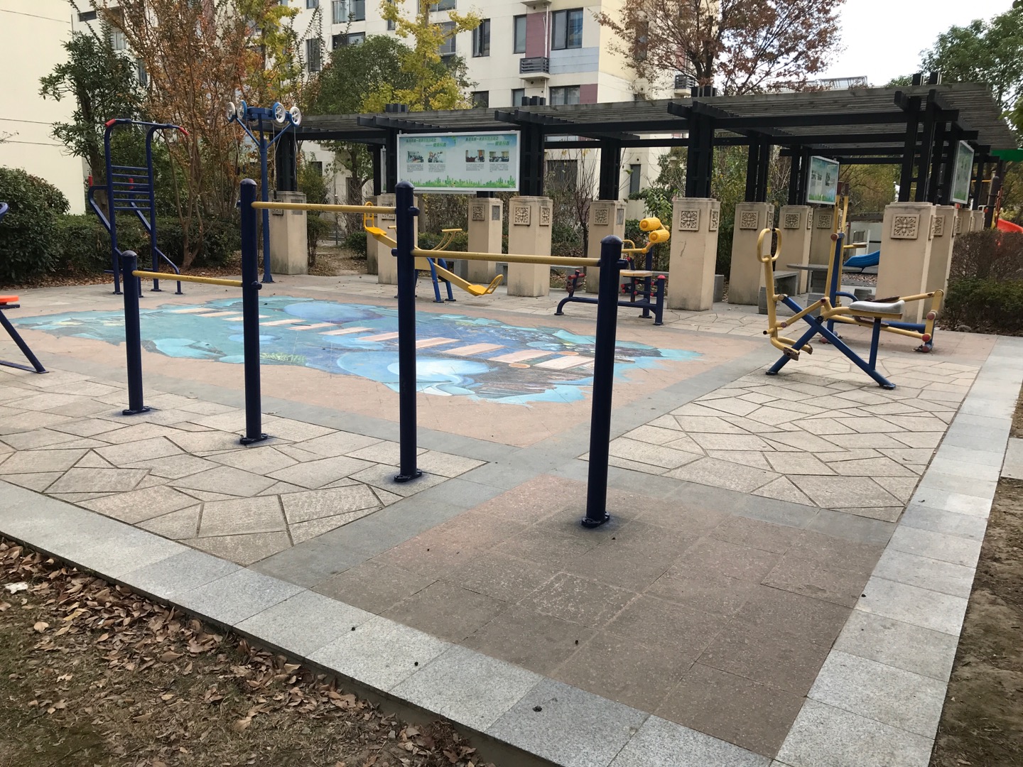 竹柏路333弄東側健身苑點