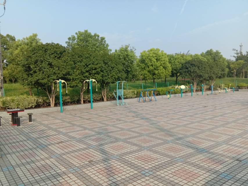 倉新小區南區市民健身點