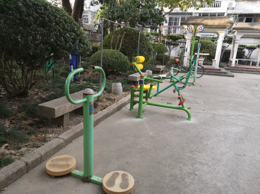 川沙路5015弄21號北側健身點 川沙路5015弄21號北側健身點