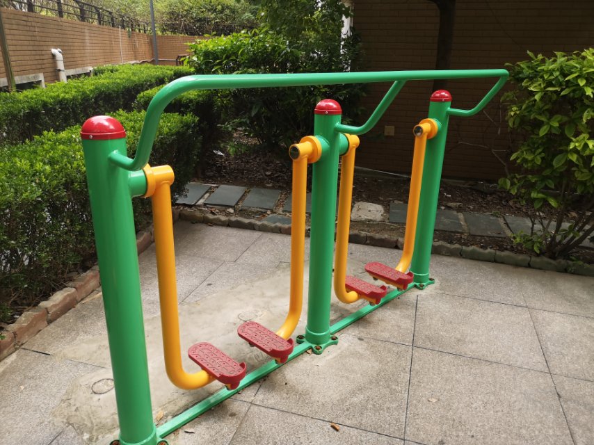 兩聯漫步機 兩聯漫步機