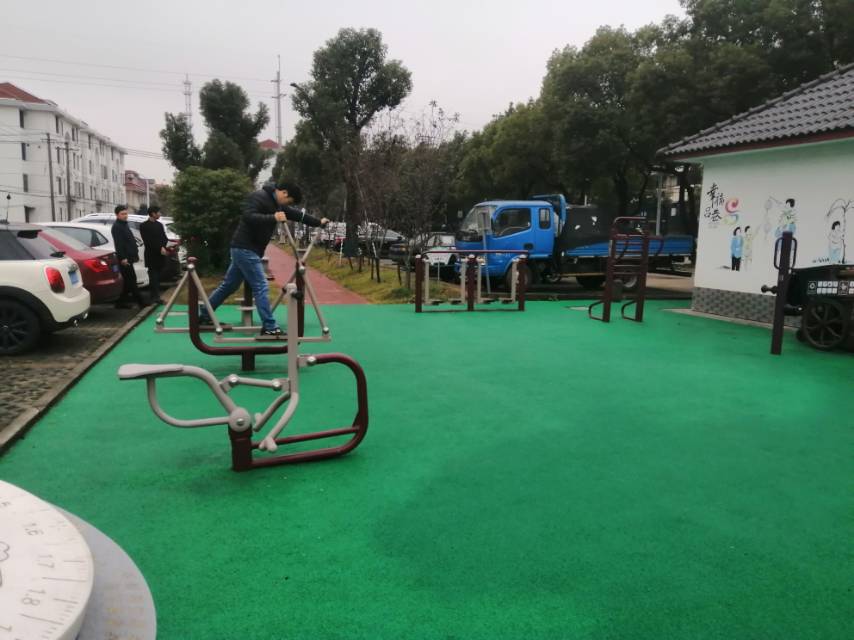 呂巷居委建新二村市民益智健身點