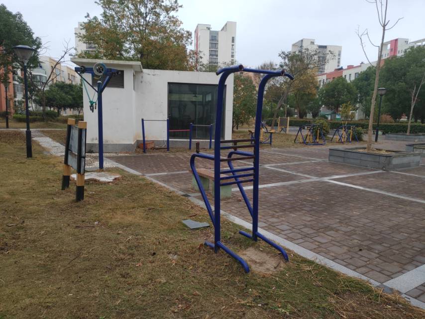 云帆苑居委健身點