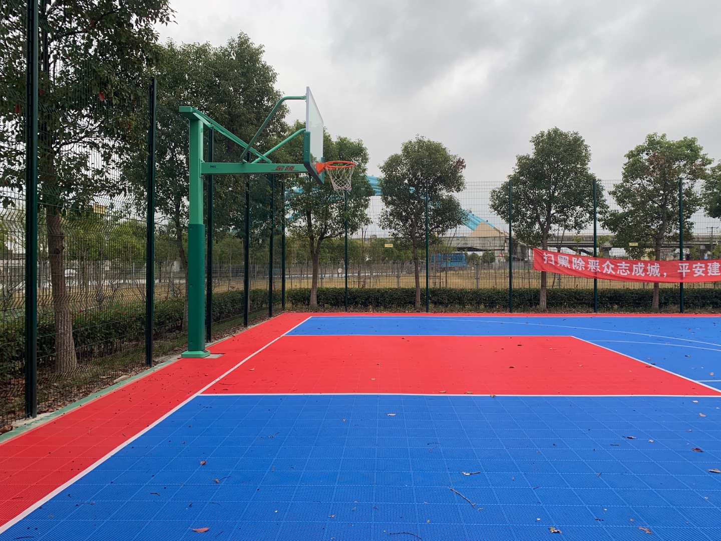 海關村籃球場 海關村籃球場