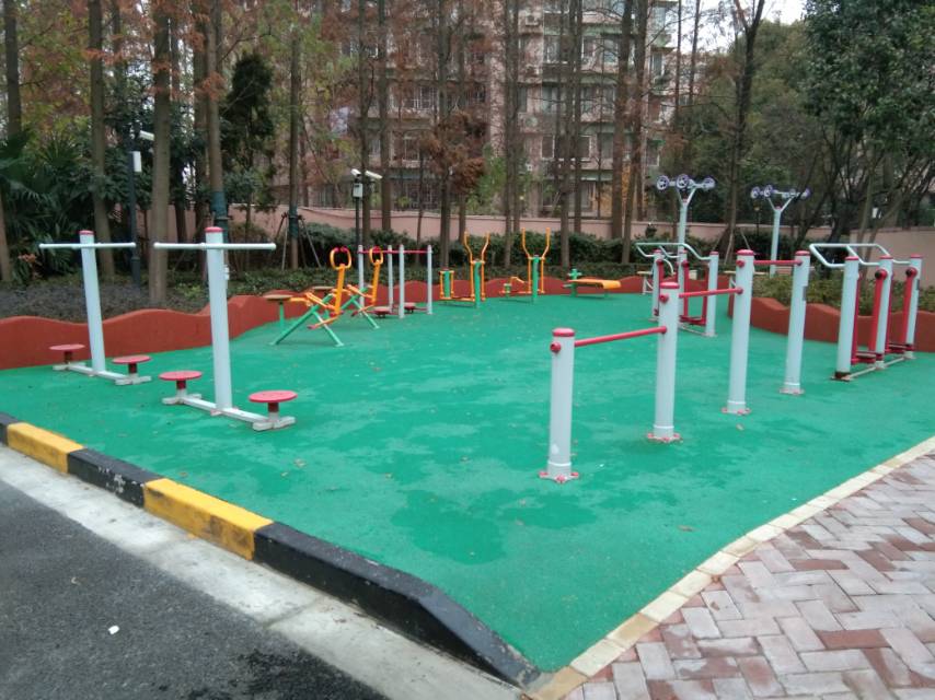 名苑小區益智健身點