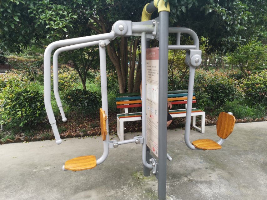 上下肢訓(xùn)練器 上下肢訓(xùn)練器