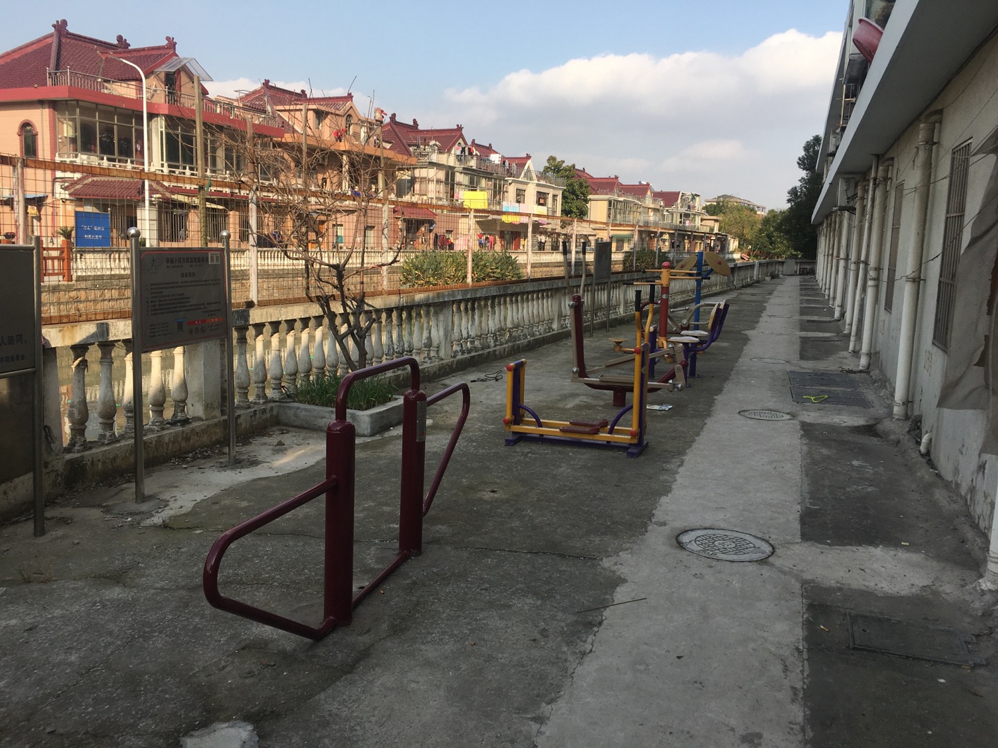 天元亭福小區(qū)益智健身點