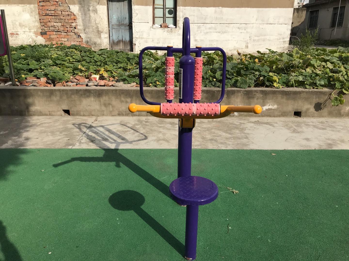腰背按摩器 腰背按摩器