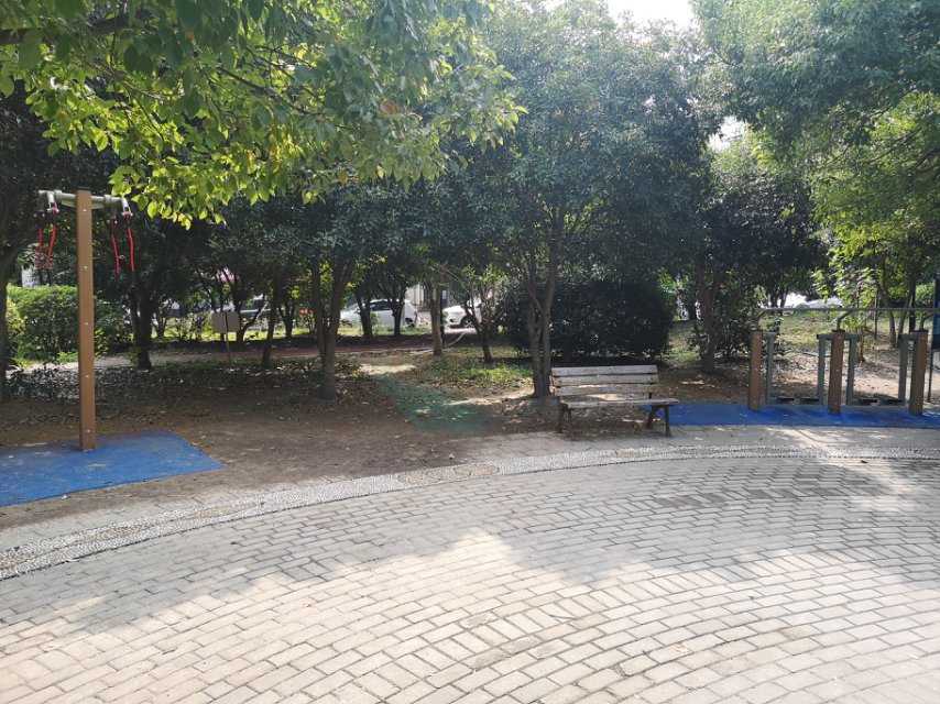 國和一村二居委健身點