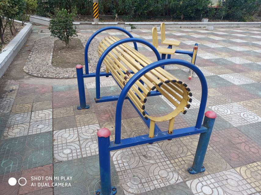 腰背伸展訓(xùn)練器 腰背伸展訓(xùn)練器