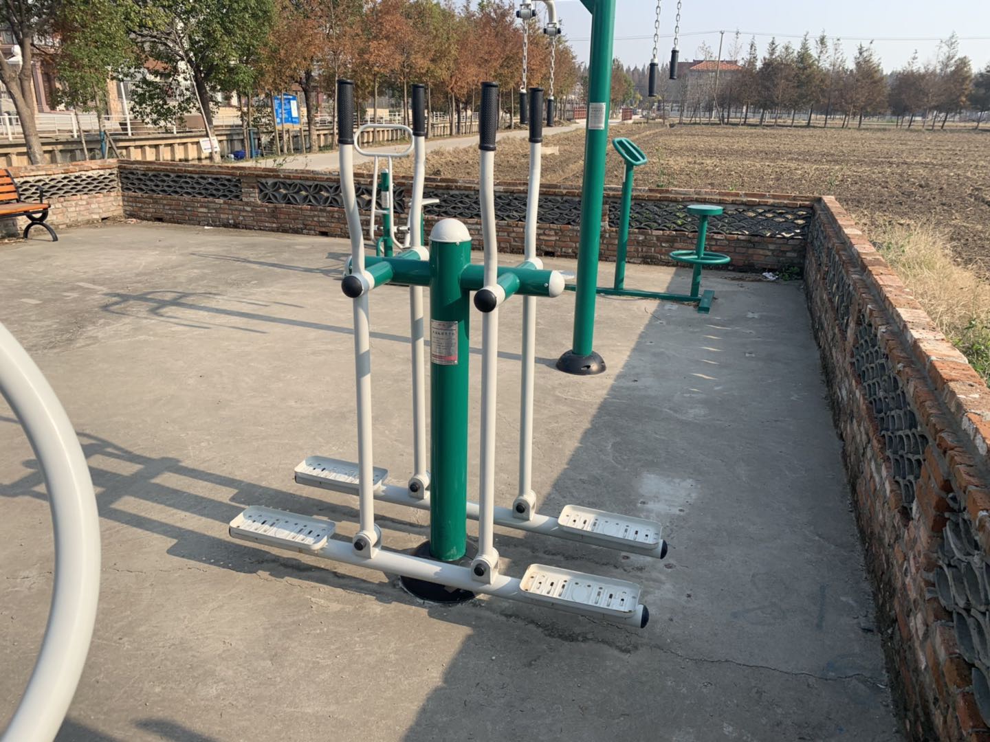 雙位地埋平步機