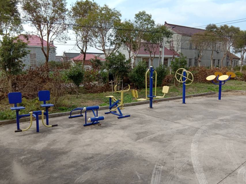 崇明區(qū)中興鎮(zhèn)汲浜大公15隊健身點 崇明區(qū)中興鎮(zhèn)汲浜大公15隊健身點