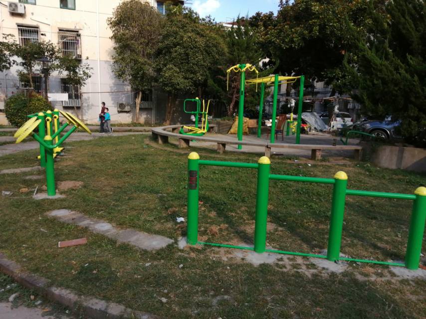 昌四居委500弄健身點(diǎn)