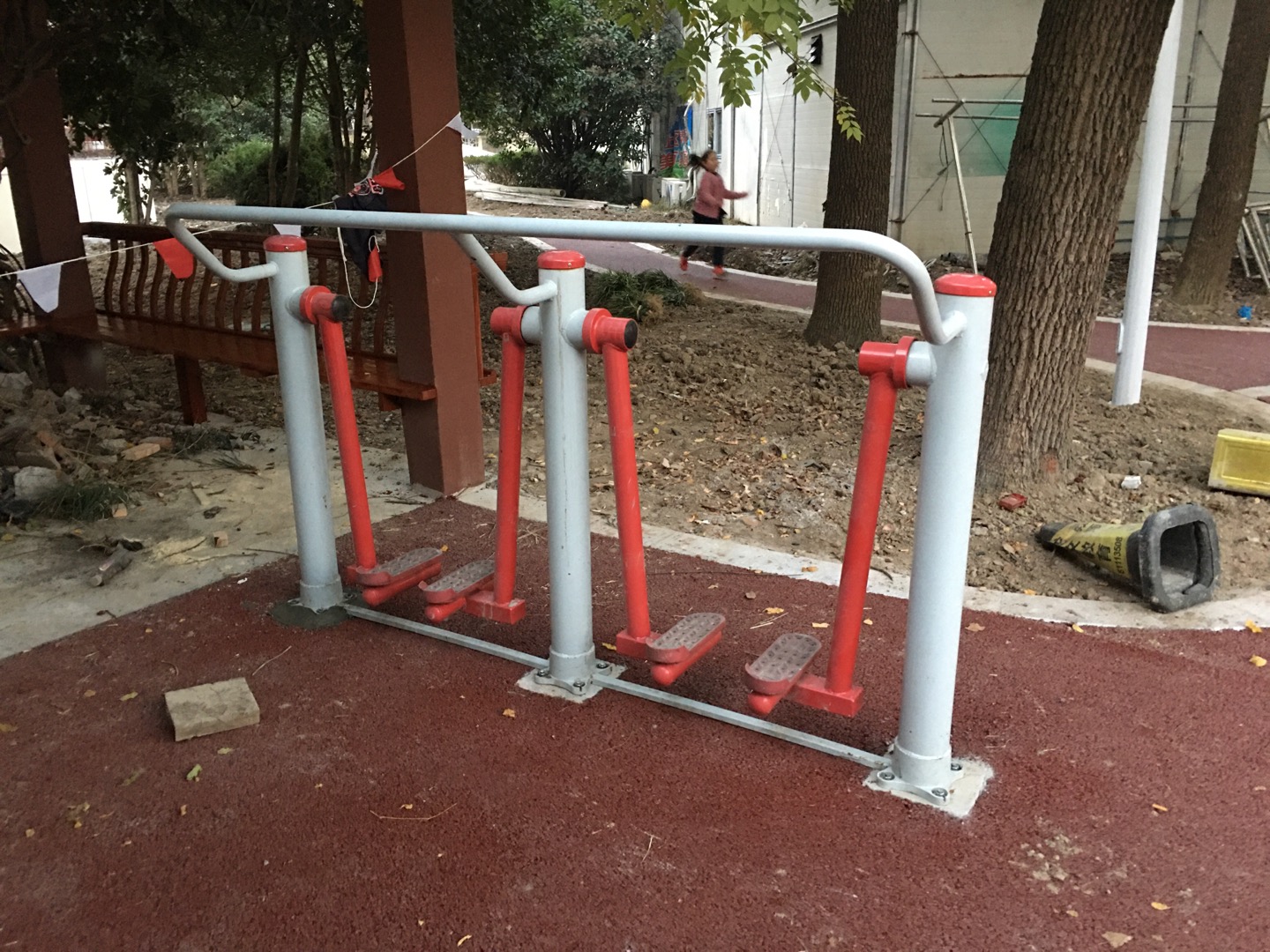 兩聯(lián)漫步機(jī) 兩聯(lián)漫步機(jī)