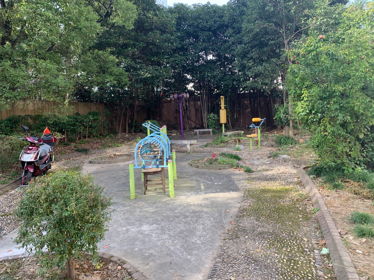 張家浜居委健身點2 張家浜居委健身點2