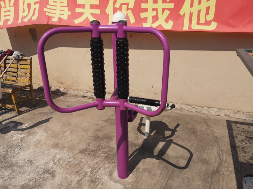 坐式腰背按摩器 坐式腰背按摩器