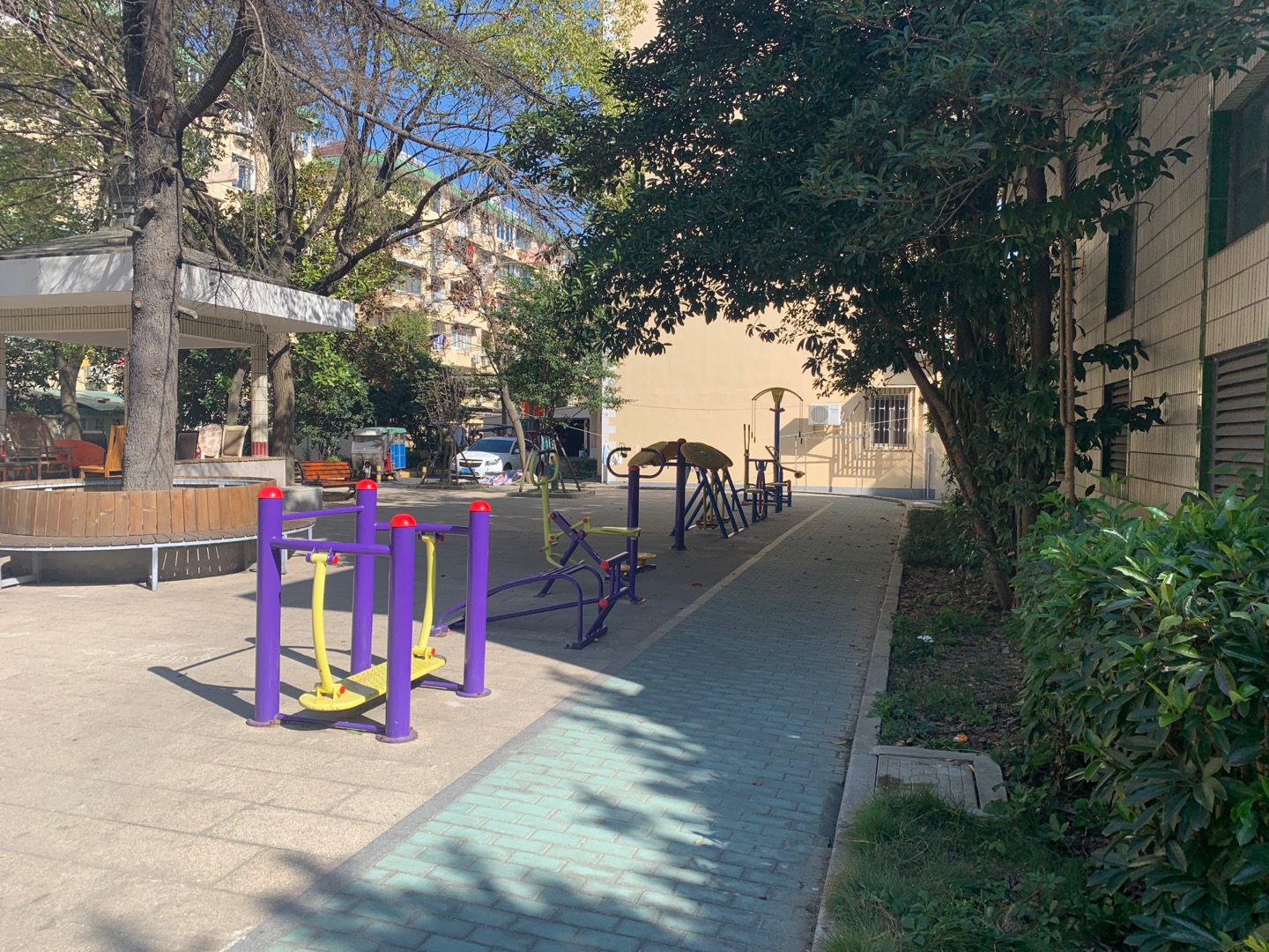 高行鎮東溝二居健身苑點2 高行鎮東溝二居健身苑點2