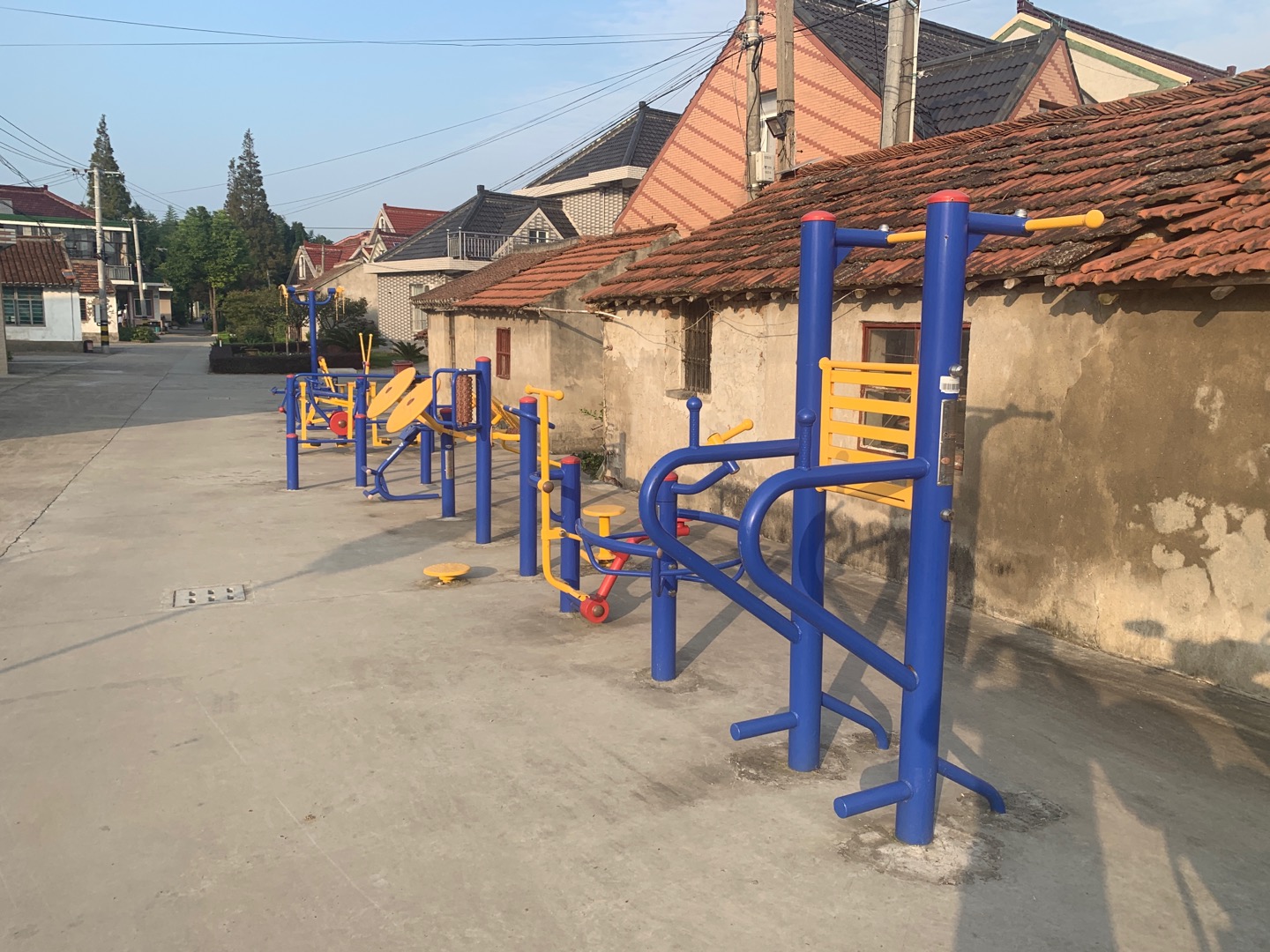 效東村健身點(diǎn)