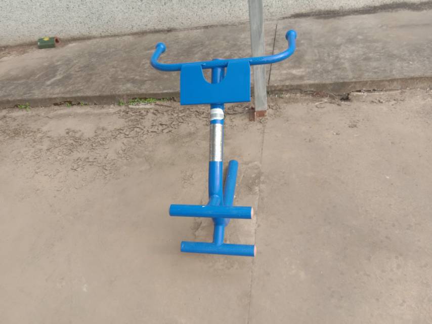 背肌訓練器 背肌訓練器