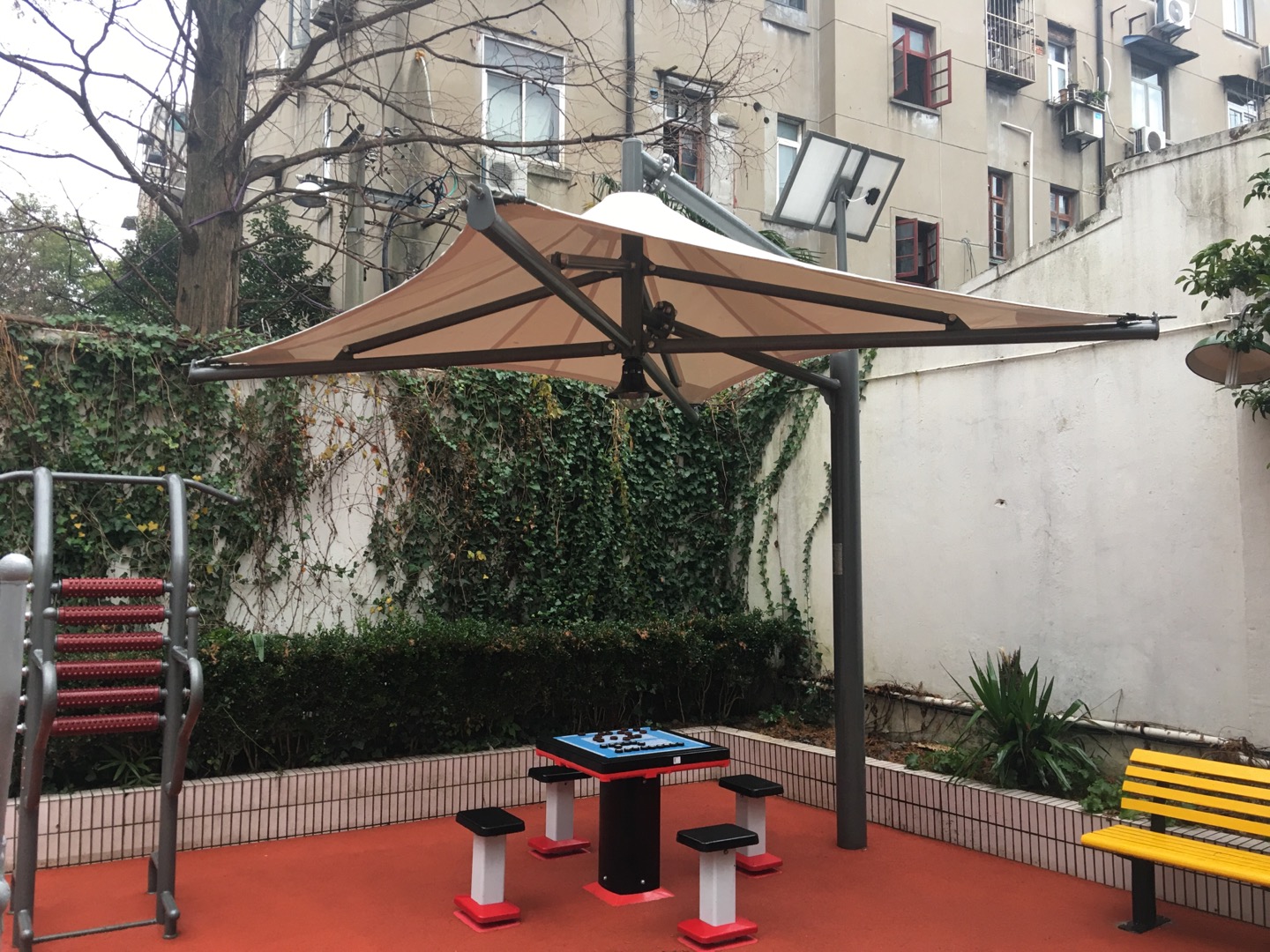 太陽能燈光遮陽棚 太陽能燈光遮陽棚