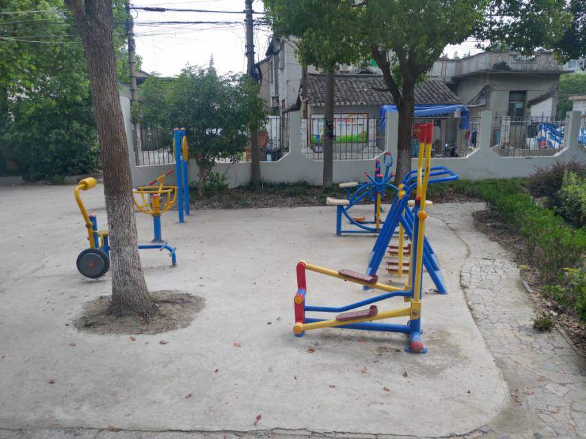 聯(lián)群村健身點