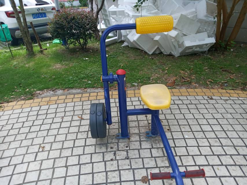 腹背鍛煉器 腹背鍛煉器