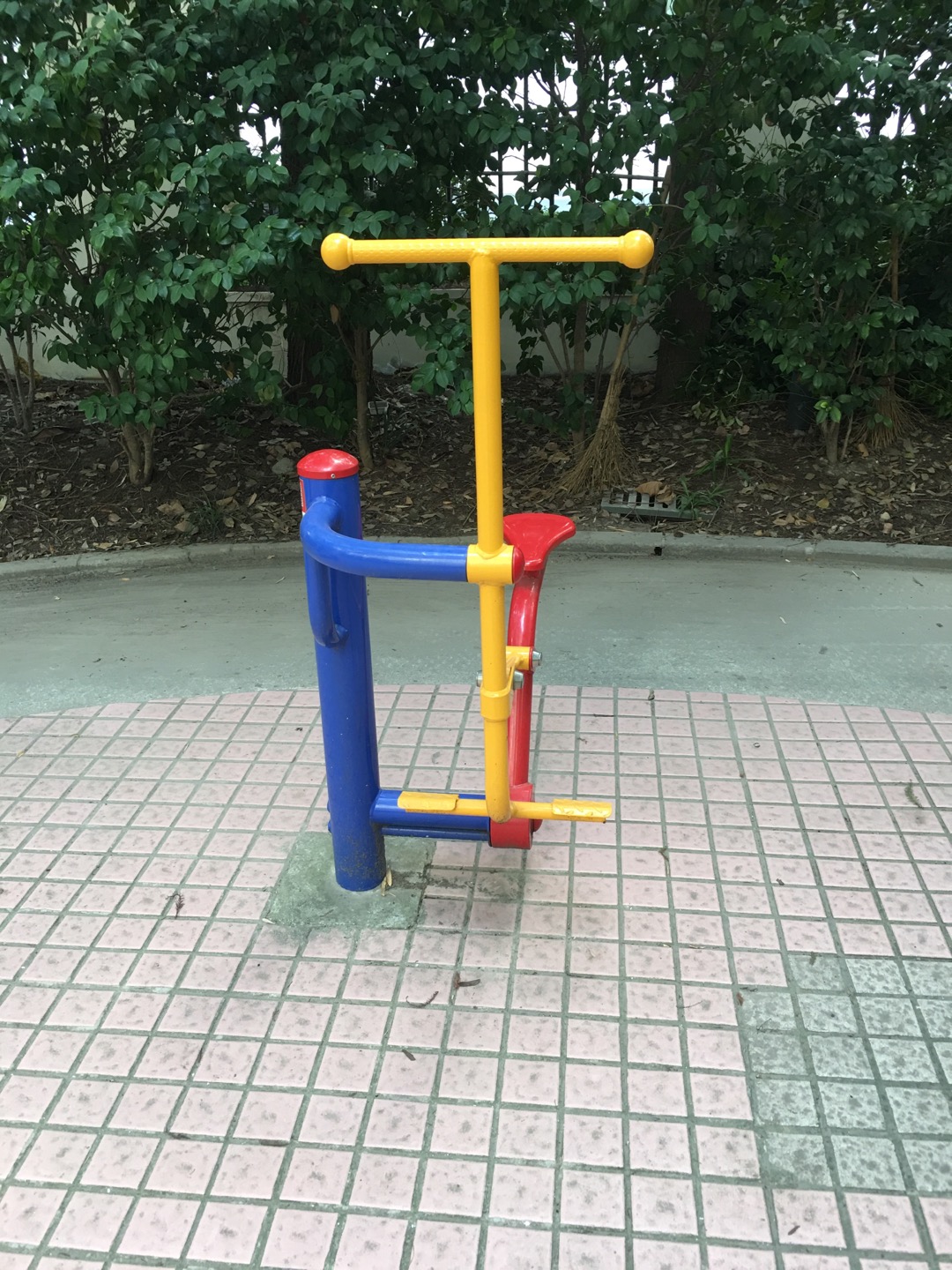 健騎機 健騎機