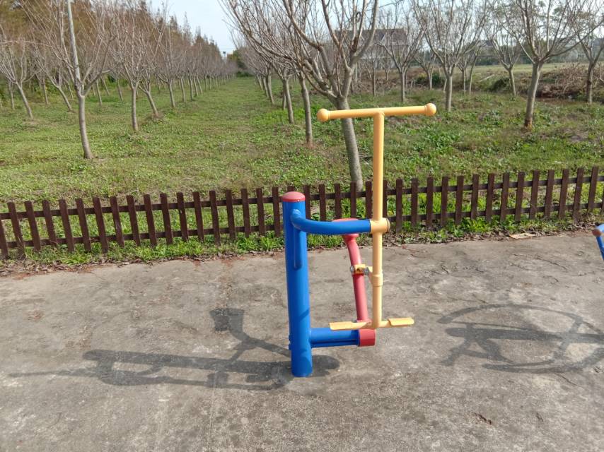 健騎機 健騎機
