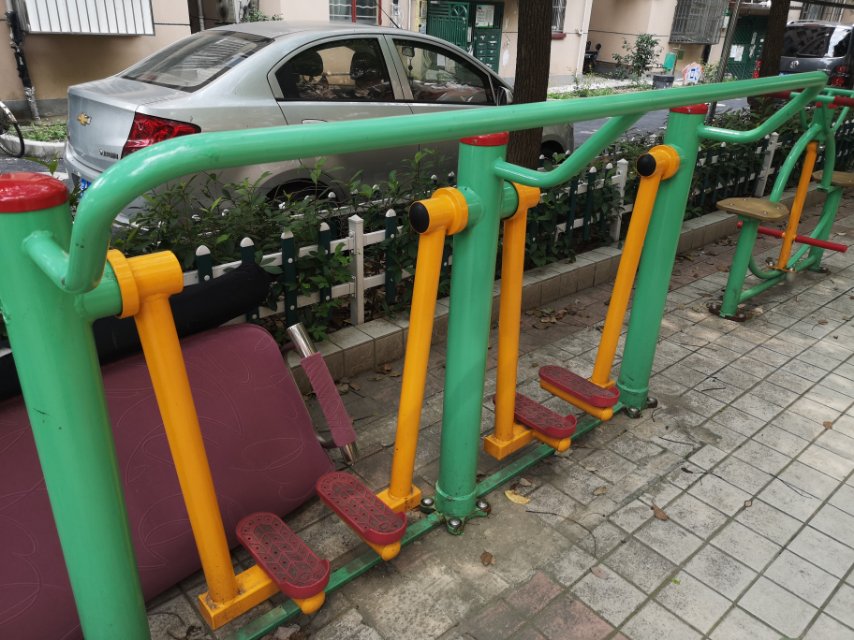 兩聯漫步機