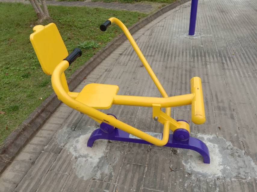 自重式平推訓練器 自重式平推訓練器