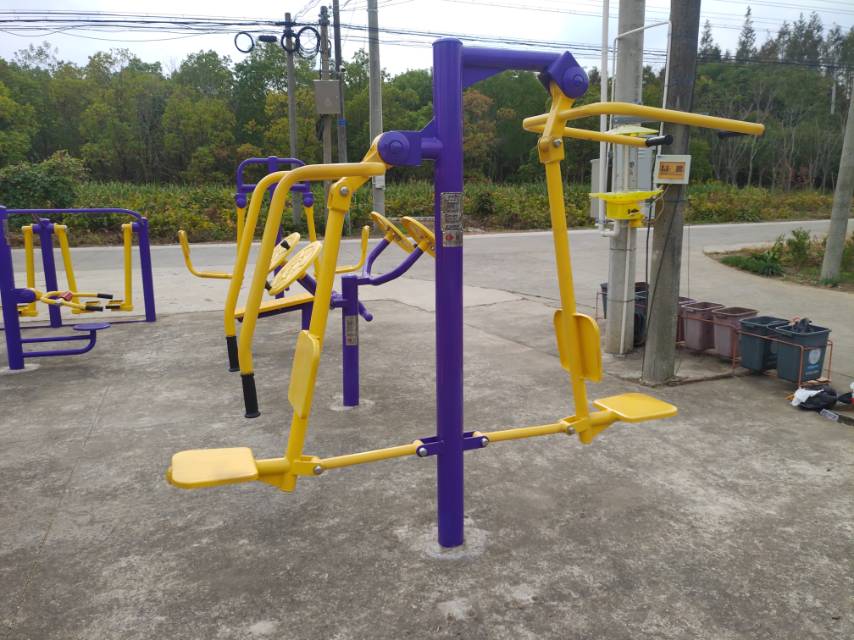 坐推坐拉器 坐推坐拉器