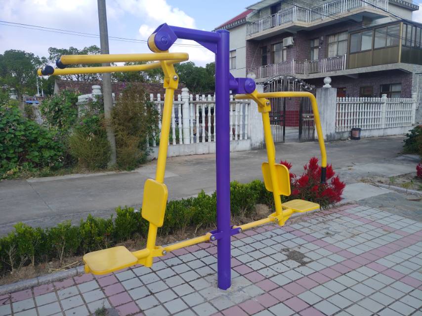 坐推坐拉器 坐推坐拉器