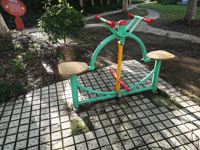 下肢康復器