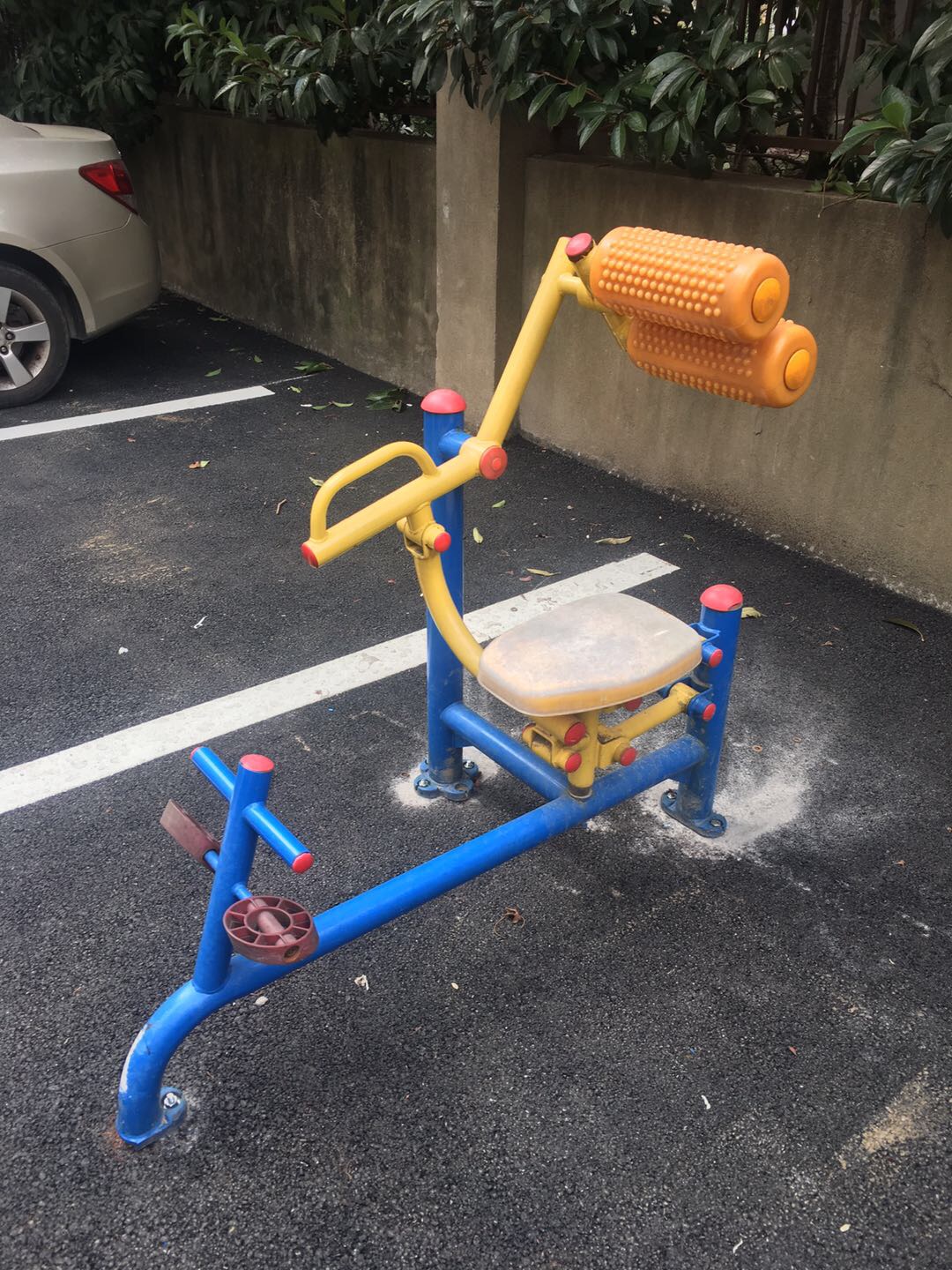 自重腰腹器 自重腰腹器