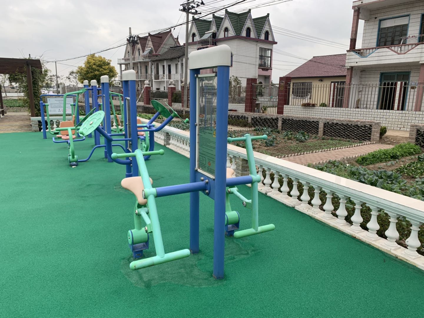 雙立柱騎馬機(jī) 雙立柱騎馬機(jī)