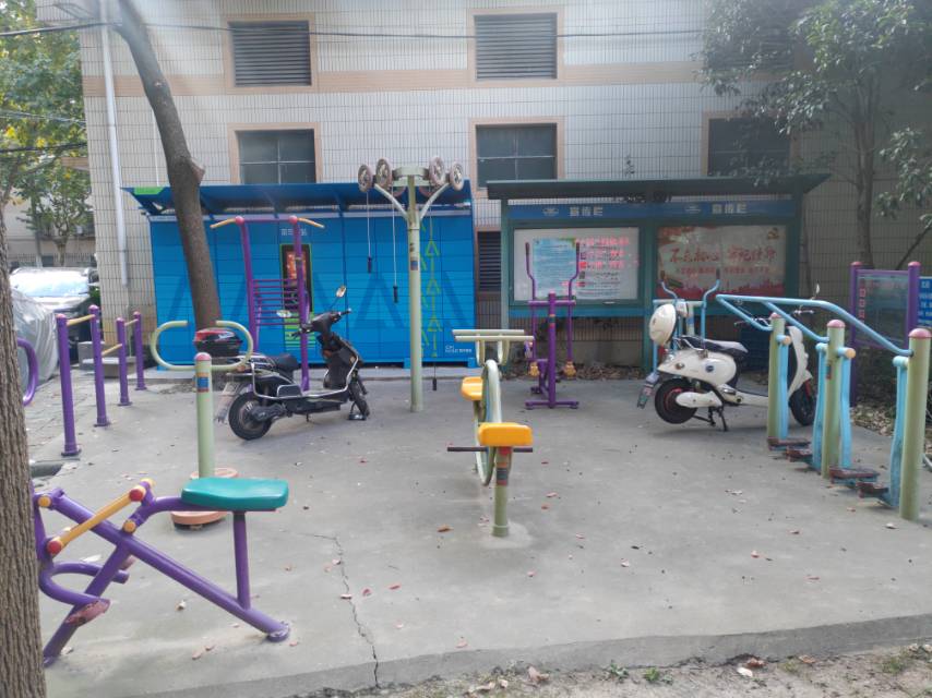 云蓮一居委上南花苑東苑健身點 云蓮一居委上南花苑東苑健身點