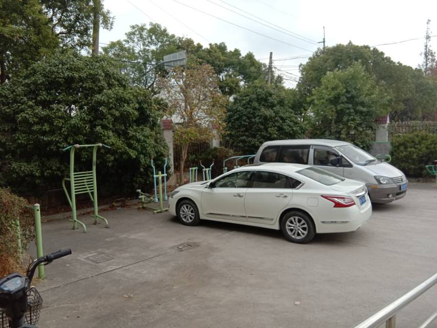 牌樓老年活動室室外健身點 牌樓老年活動室室外健身點