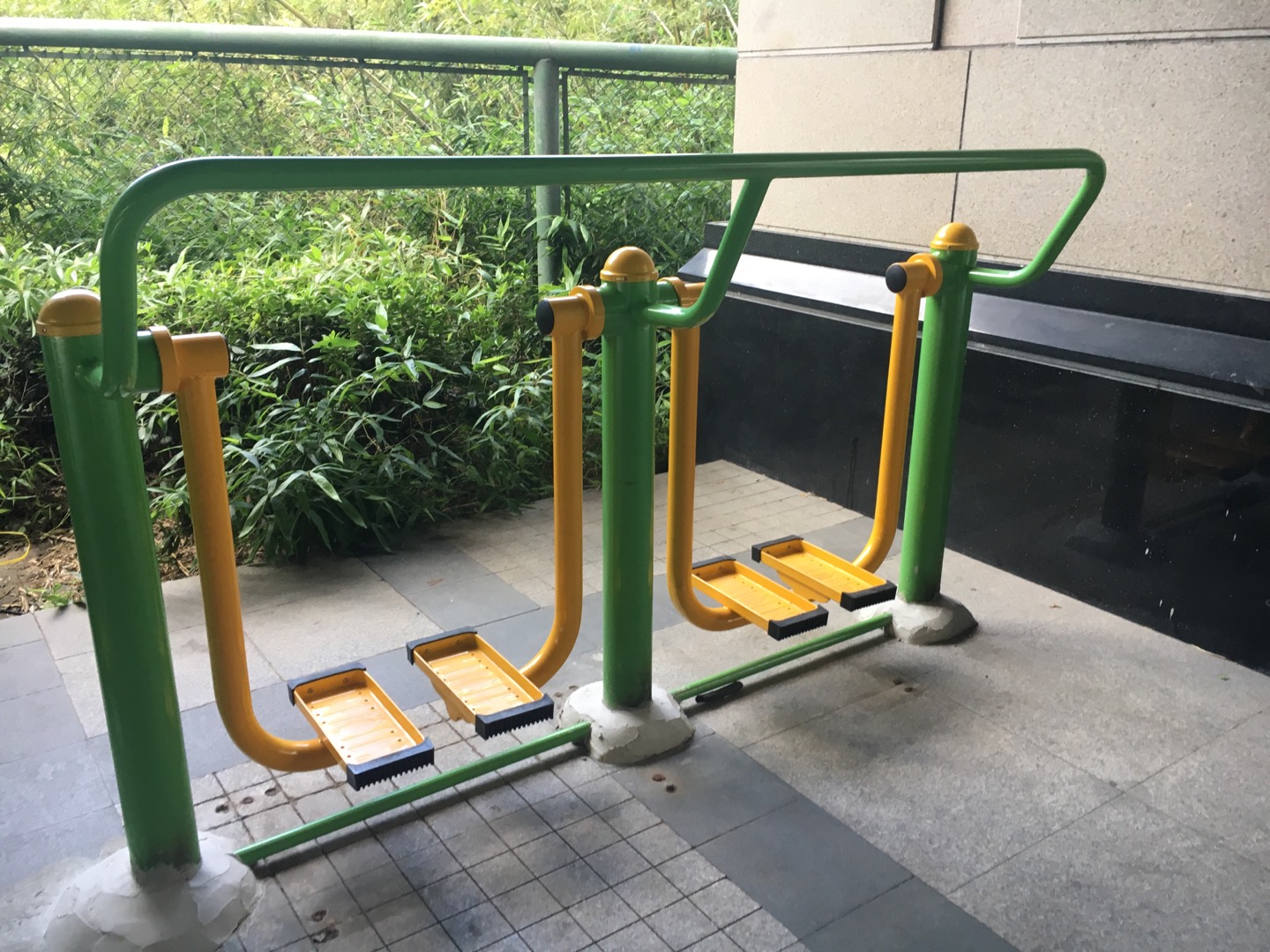 雙位太空漫步機(jī)