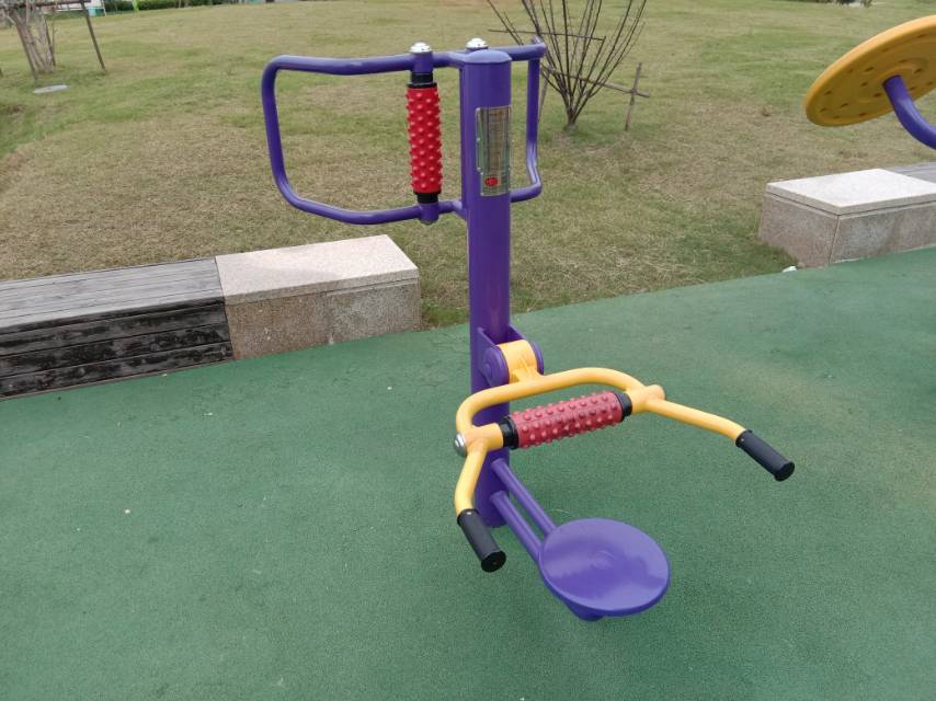 腰背按摩器 腰背按摩器